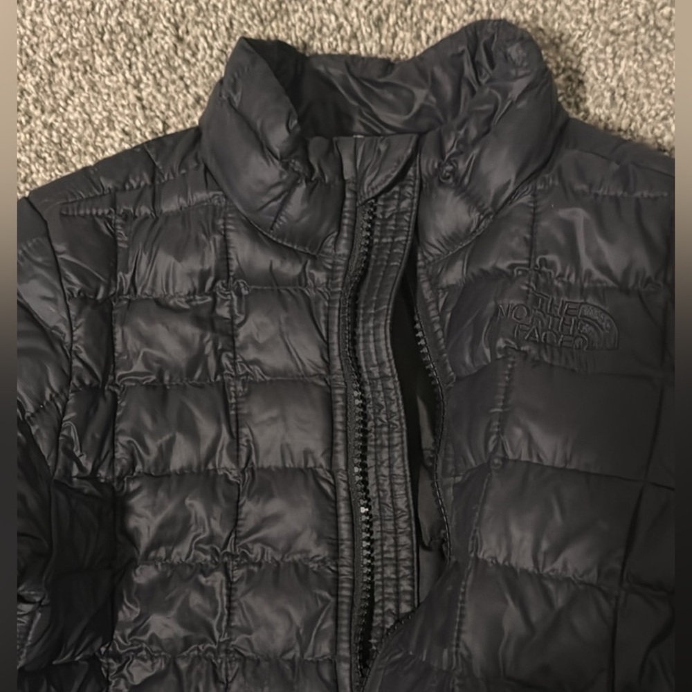 Kids north face thermoball jacket xxs 5 like new